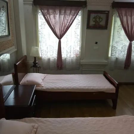 Green Homestay Hanoi Room photo